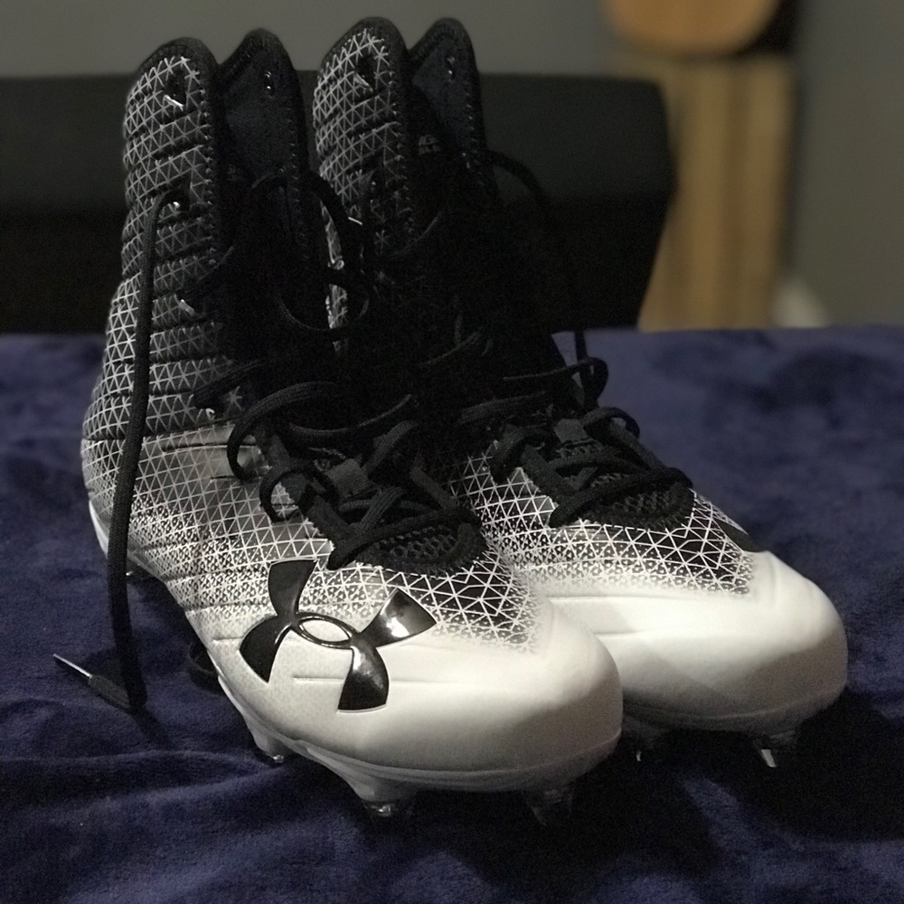 Under Armour highlight select cleats